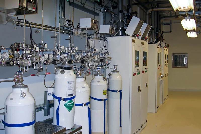 Centralized laboratory gas supply system