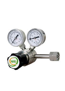 Oxygen gas regulator