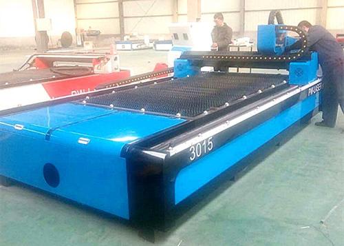 CO2 laser cutting machine to keep warm